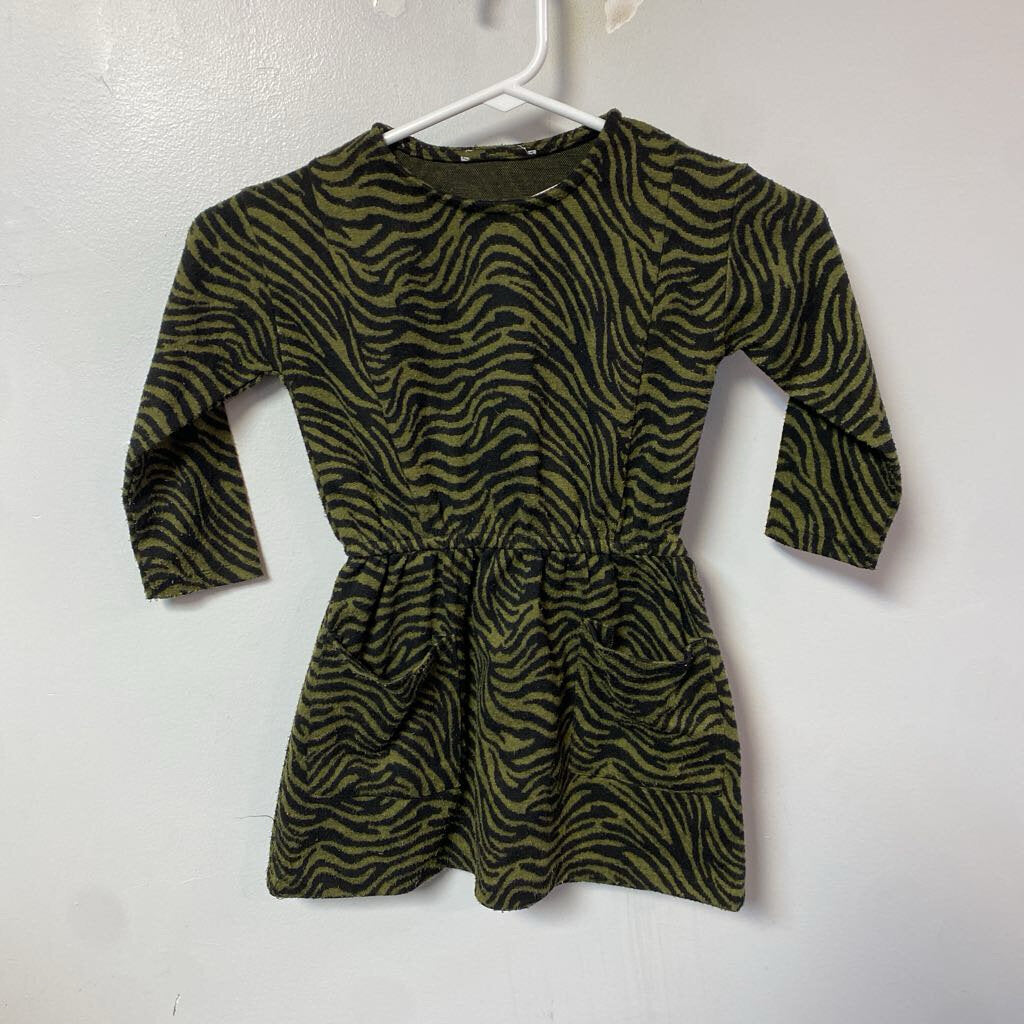 Robe printemps automne +/- 3 ans